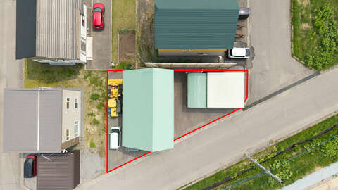 N7 5 BDR House Garage 6 Line