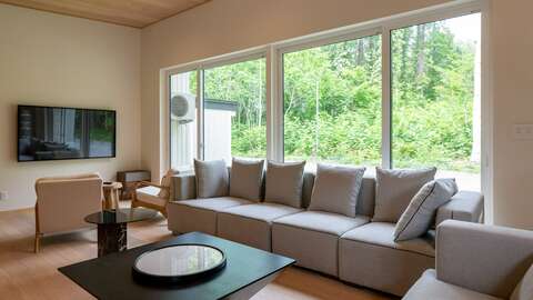 New 3 BR Stylish Home 14