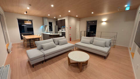 New 3 BR Home in Country Resort NRE 18