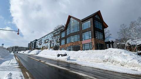 Niseko Real Estate Tancho Center 4
