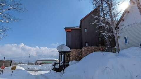 Niseko Real Estate Tancho Center 8