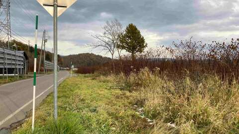 Niseko Realty Aza Misaki Roadside Land 9 jpg