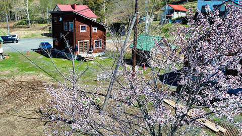 Niseko Realty Hirafu Cabin Hideaway 07