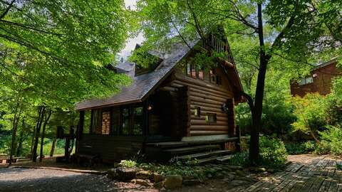 Niseko Realty Log House Hakuba Norikura 2