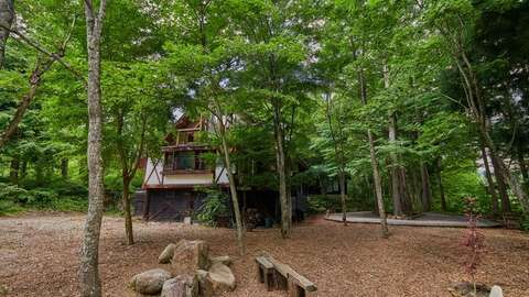 Niseko Realty Log House Hakuba Norikura 3