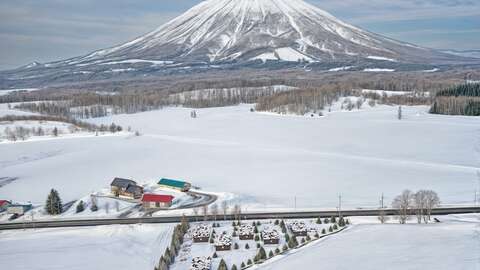 Niseko Realty Makkari Cottages 1