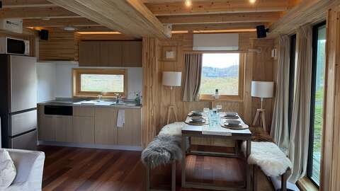 Niseko Realty Makkari Cottages 4