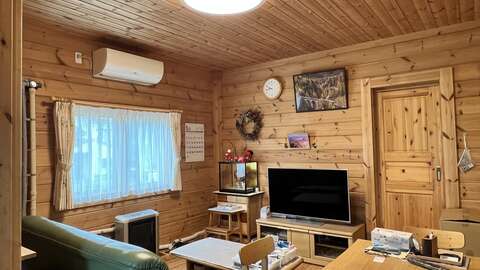 Niseko Realty The Alpine Clow Chalet 2