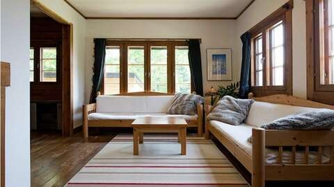 Niseko Realty Wanaka Log House Niseko 1024x763