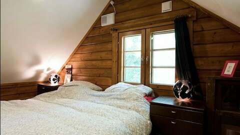 Niseko Realty Wanaka Log House Niseko 6 1024x747
