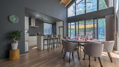 Niseko Realty Chalet Wavy 7