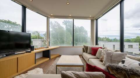 Niseko Realty Yasuragi West Two 1