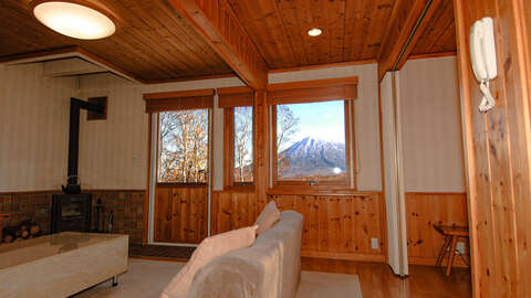 North Hills Sweden House NRE Interior 2