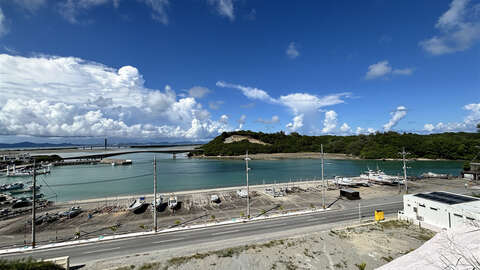 Oceanfront Freehold Land Overlooking Yakeina Bay in Uruma10