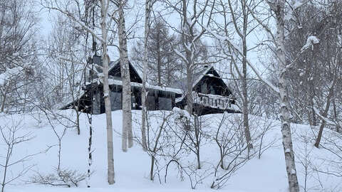 Onsen cabins winter 2