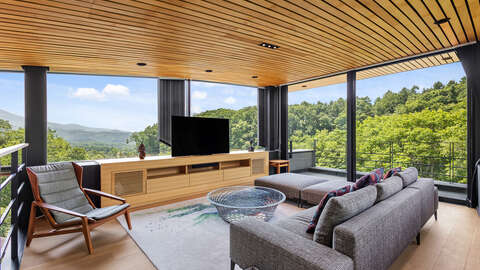 Raiko Place Living