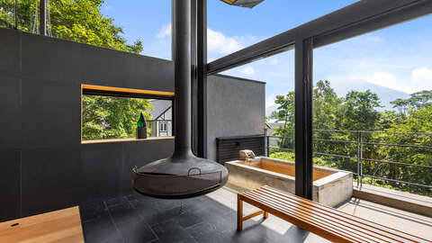 Raiko Place fireplace 2