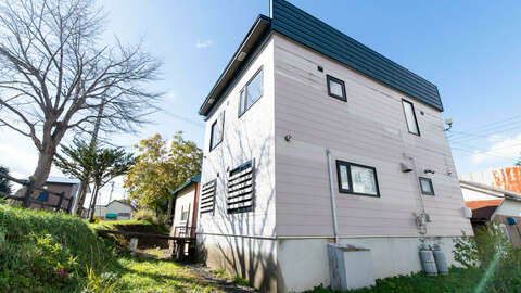 Rankoshi Station Duplex Apartment 13