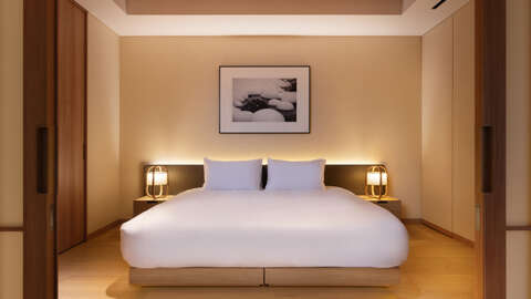 Rooms and Suites Secondary Bedroom 2022 12 06 042023 vslj