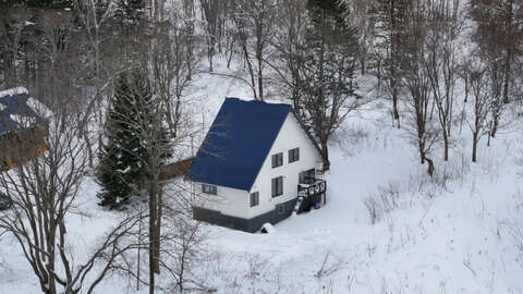 Royal Town Classic Ski Cabin Overview NRE 2 9 2026 02 25 064012 rxhs