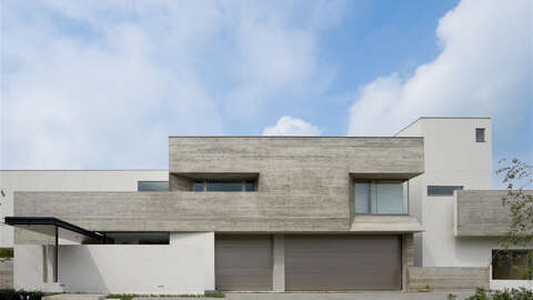 Sanomiharashidai Luxury Villa with Mt Fuji Views17
