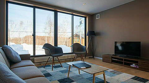 Snow Monkey Loft One2