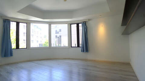 Spacious 1 BR Resort Condo with Curved Balcony Lake Views6