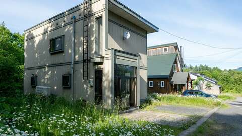 Spacious Ruhiel Residence 1