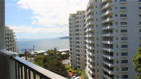 Top Floor 1 BR Condo with Sagami Bay1