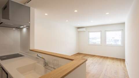 Top Mokure C living 2