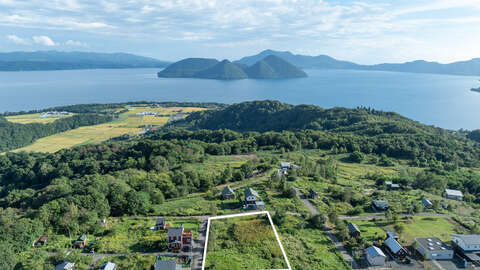 Toya Lake Views 07 boundaries