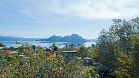 Toya Panorama 8 1
