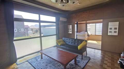Toya Gray House6