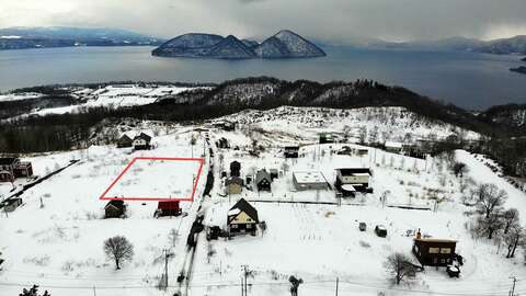 Toya Lake View Land1