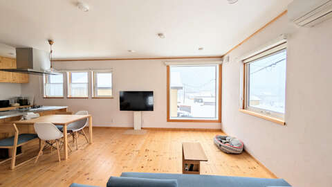 Uni House at Lake Toya 1 1