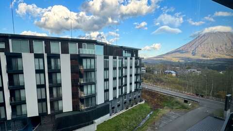 View 02