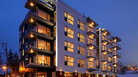 Yama Shizen West Exterior