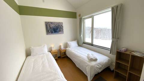 Yotei Chalets Niseko bedroom 2