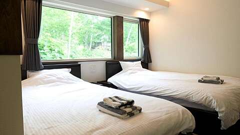 Bed room