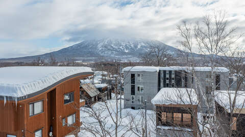 Lower hirafu house 17