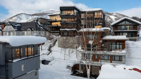 Lower hirafu house 18