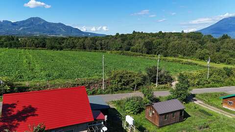 Red cottage 3
