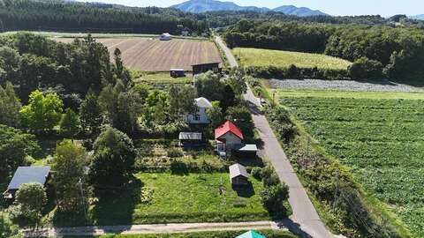 Red cottage 7