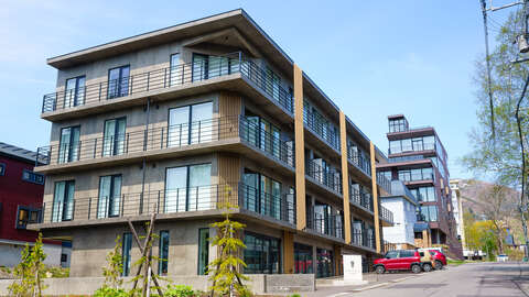 Shinkaniseko exterior 005