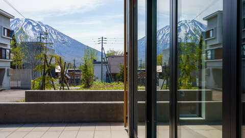 Shinkaniseko exterior 010