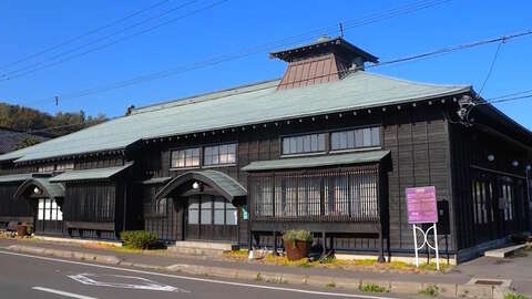 Shiratoribanya