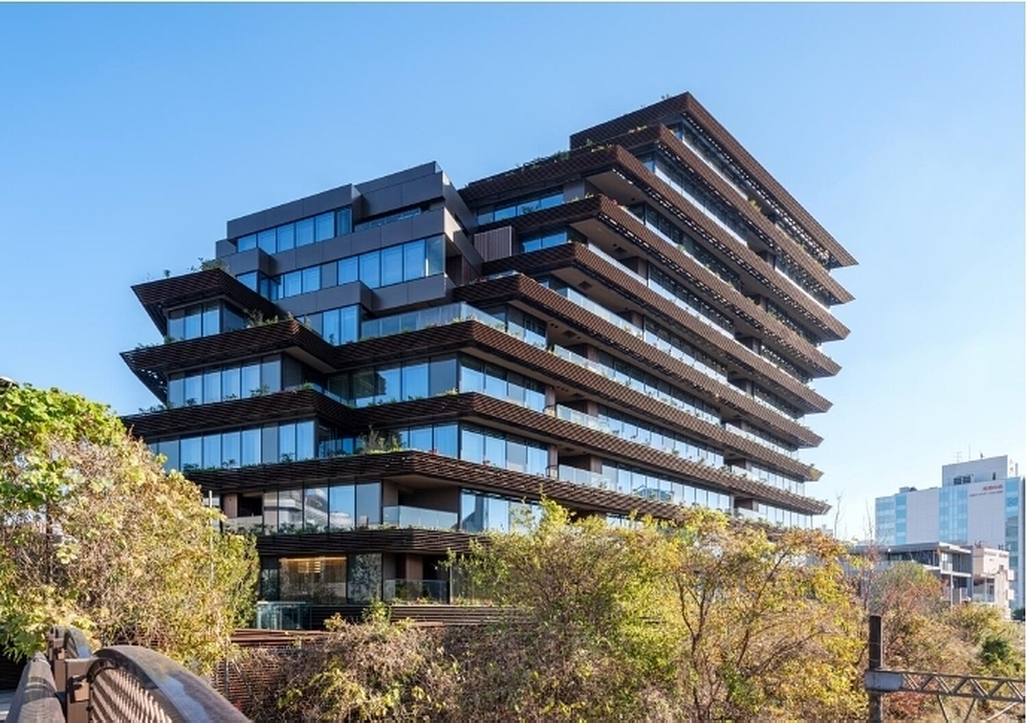 Image showcasing Tokyo Luxury Condominium: Harajuku Shibuya | Uchi: Japan Real Estate