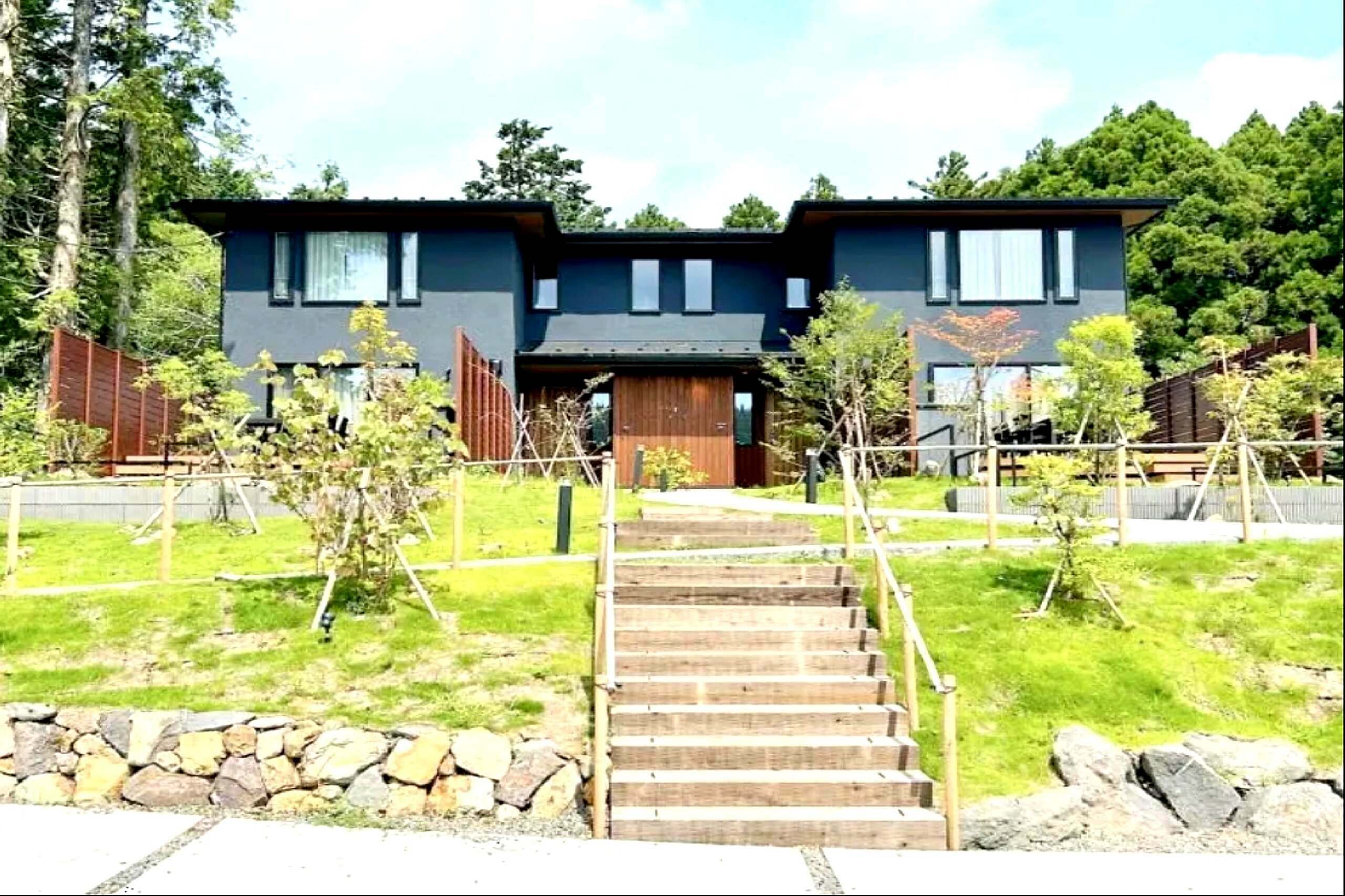 RERESO Motohakone - Refined Onsen Retreat